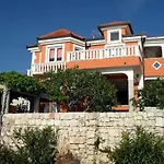 In With Sea View, Terrace, Wifi 5169-4 شقة *
